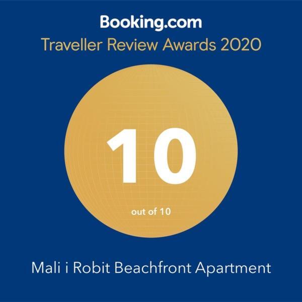Mali I Robit Beachfront Apartment Golem  Bagian luar foto